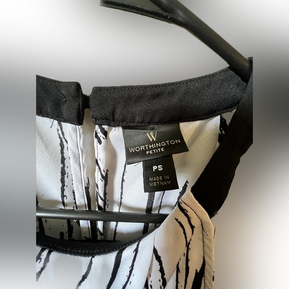 WORTHINGTON Black and White BLOUSE,  SIZE SP - Picture 3 of 3